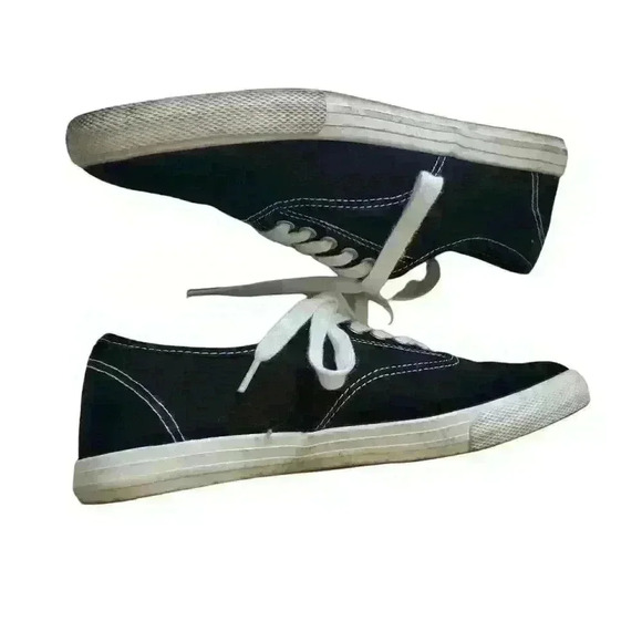 Essentials Women's Sneakers Size 8.5 - Picture 4 of 8